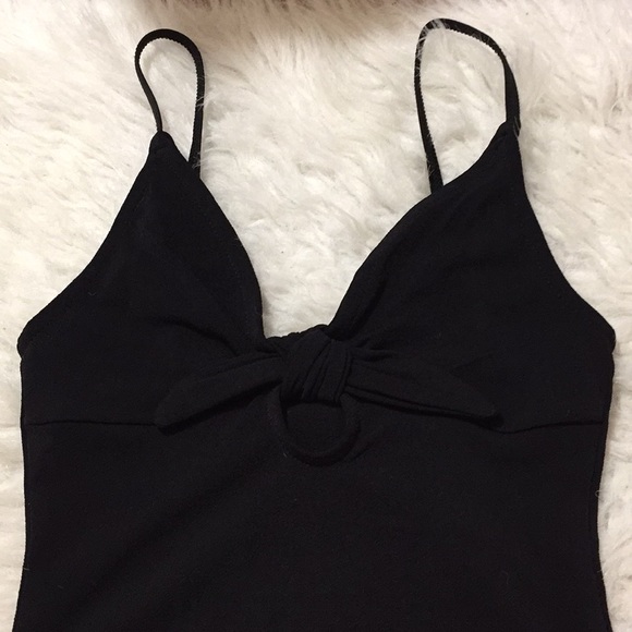 🌿3/$20 Tie front bodysuit - Picture 1 of 4